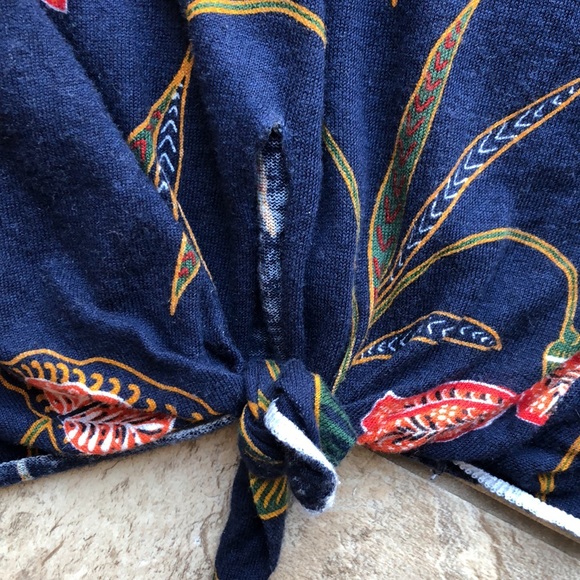 LOFT Front Tie Floral Sweater NWOT - Picture 5 of 5